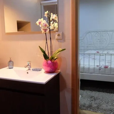 Вилла Paradisiacal In With Private Pool Лозада