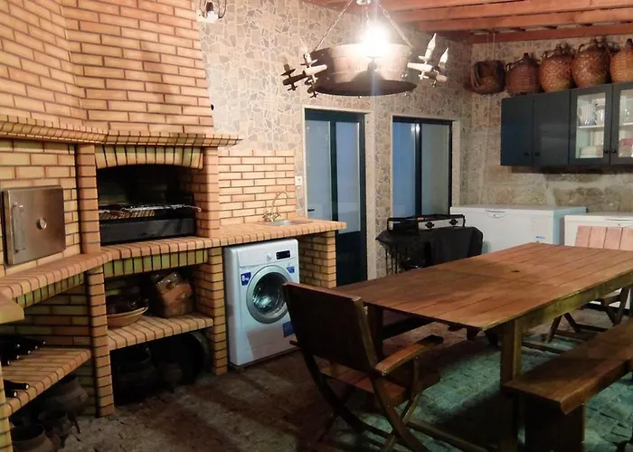 Vila Paradisiacal In With Private Pool