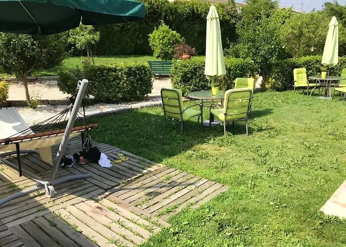 Vila Paradisiacal In With Private Pool